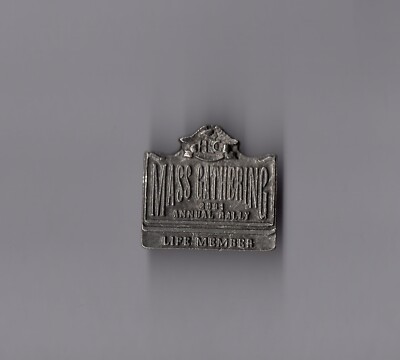 Anstecknadeln Harley Davidson / Mass Gathering 2001 Annual Rally - Life Member 