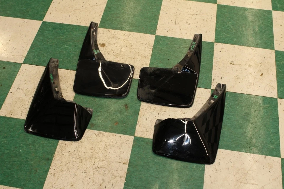 *SCUFF* 07-14 GM SUV Black Painted LH RH Front Rear Mud Flap Set 4x OEM Four WTY - Image 3 of 4