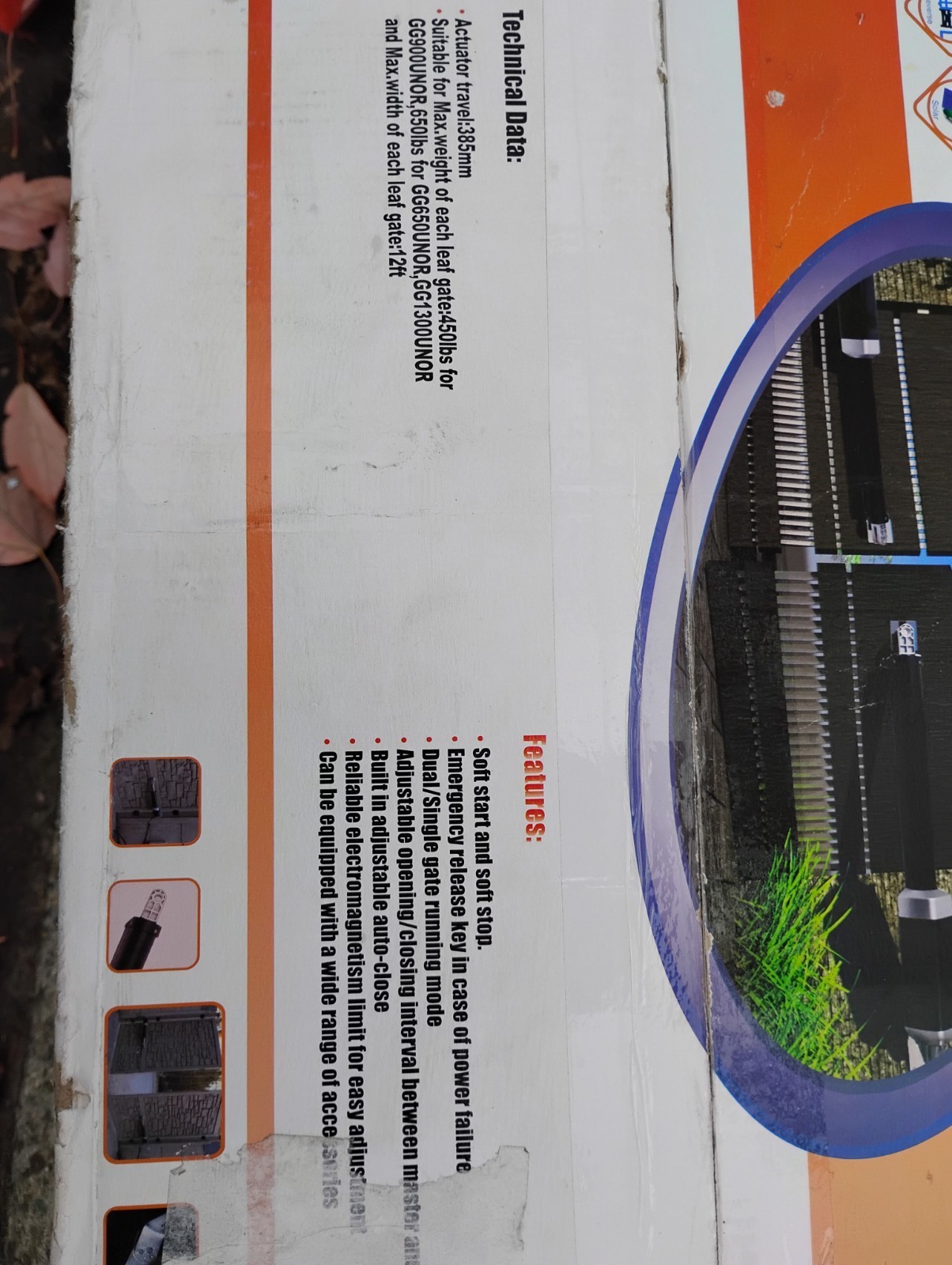 Gate Operator Swing- Aleko GG1300UNOR Dual Swing Gate Operator