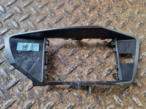 Blind spot radar bracket