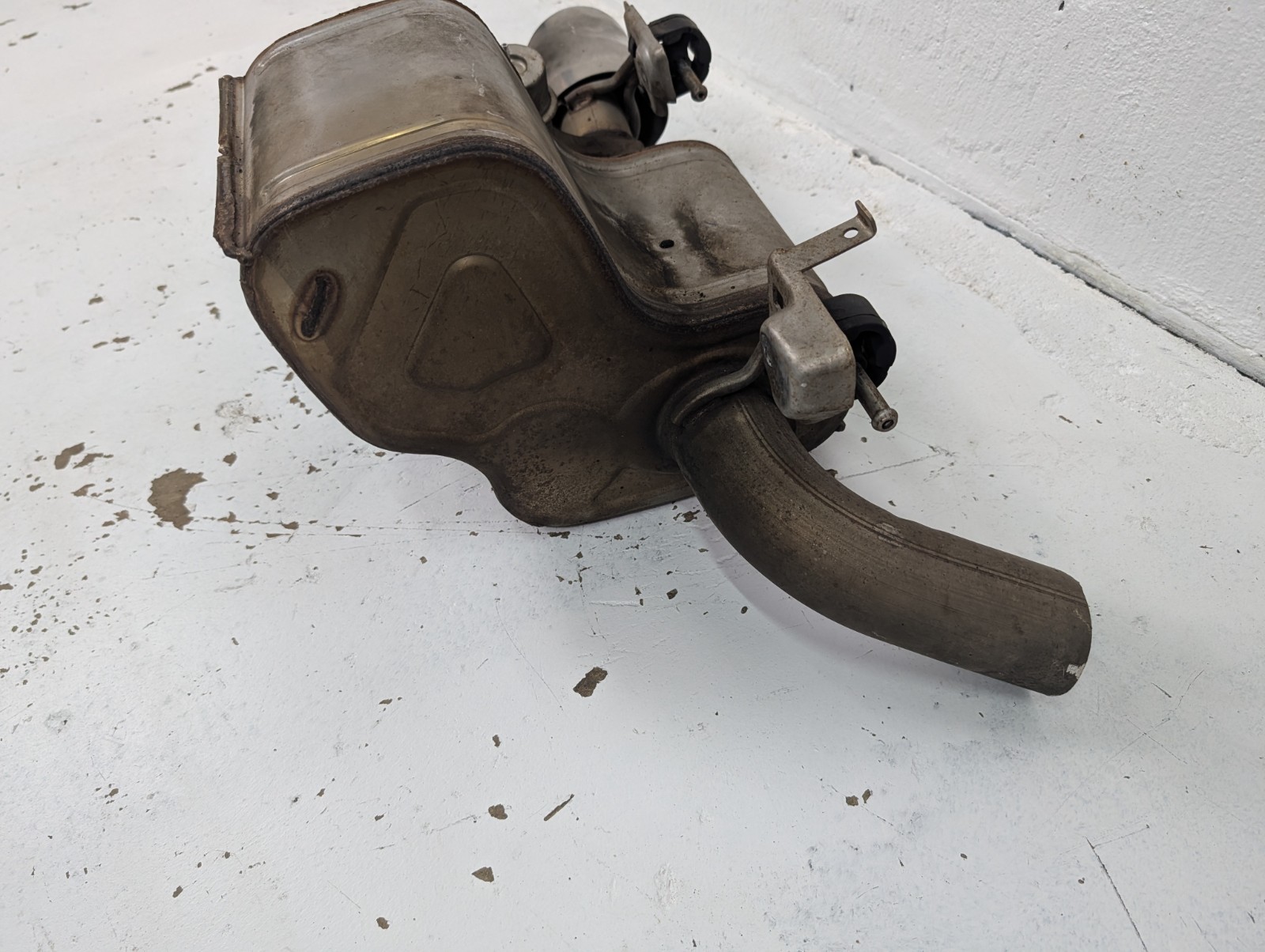 Maserati Ghibli 2014-2019 Rear Right Exhaust tailpipe