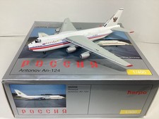Flugzeugmodell  1:400  AN-124  Rossia  Herpa ...