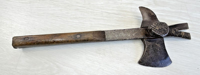 Vintage BRIDGEPORT Crate  Multi Tool ''Tomahawk'' Hatchet Pry Bar