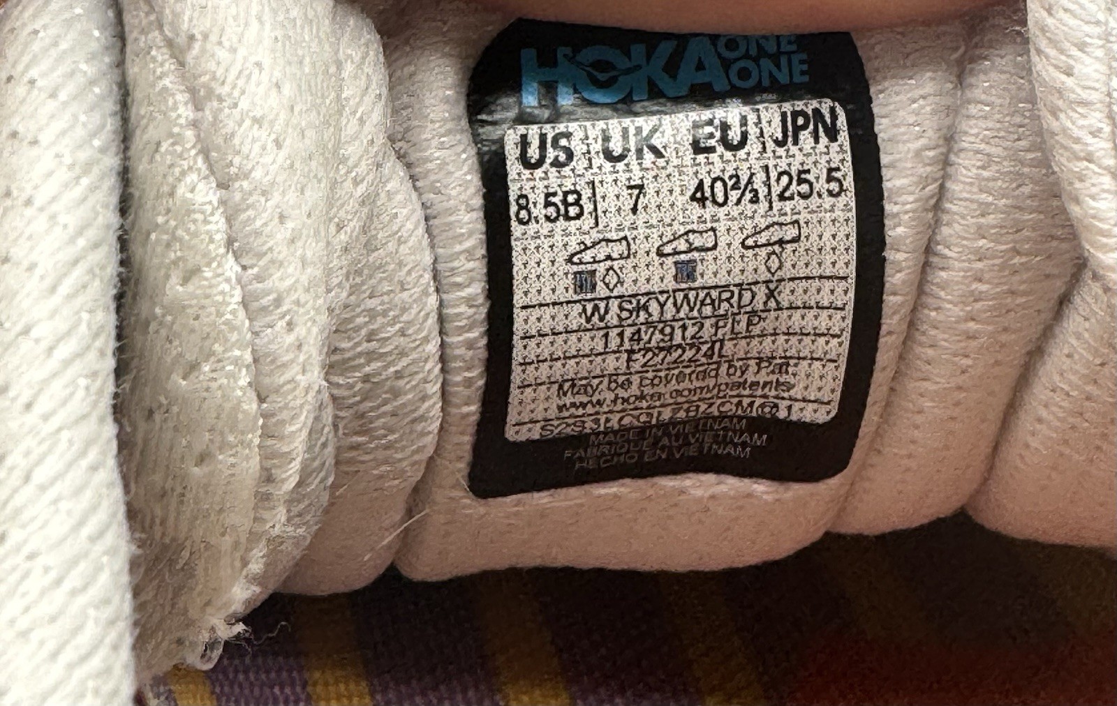 HOKA skyward  Women’s 1147912 FLP Size 8.5 B thumbnail 16