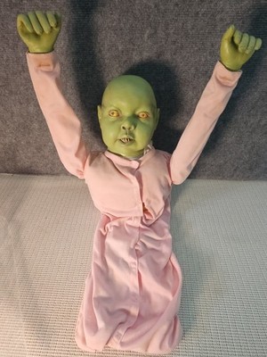 Spirit Halloween Bang Bang Zombie Baby Babies Creepy Prop Decoration 2011
