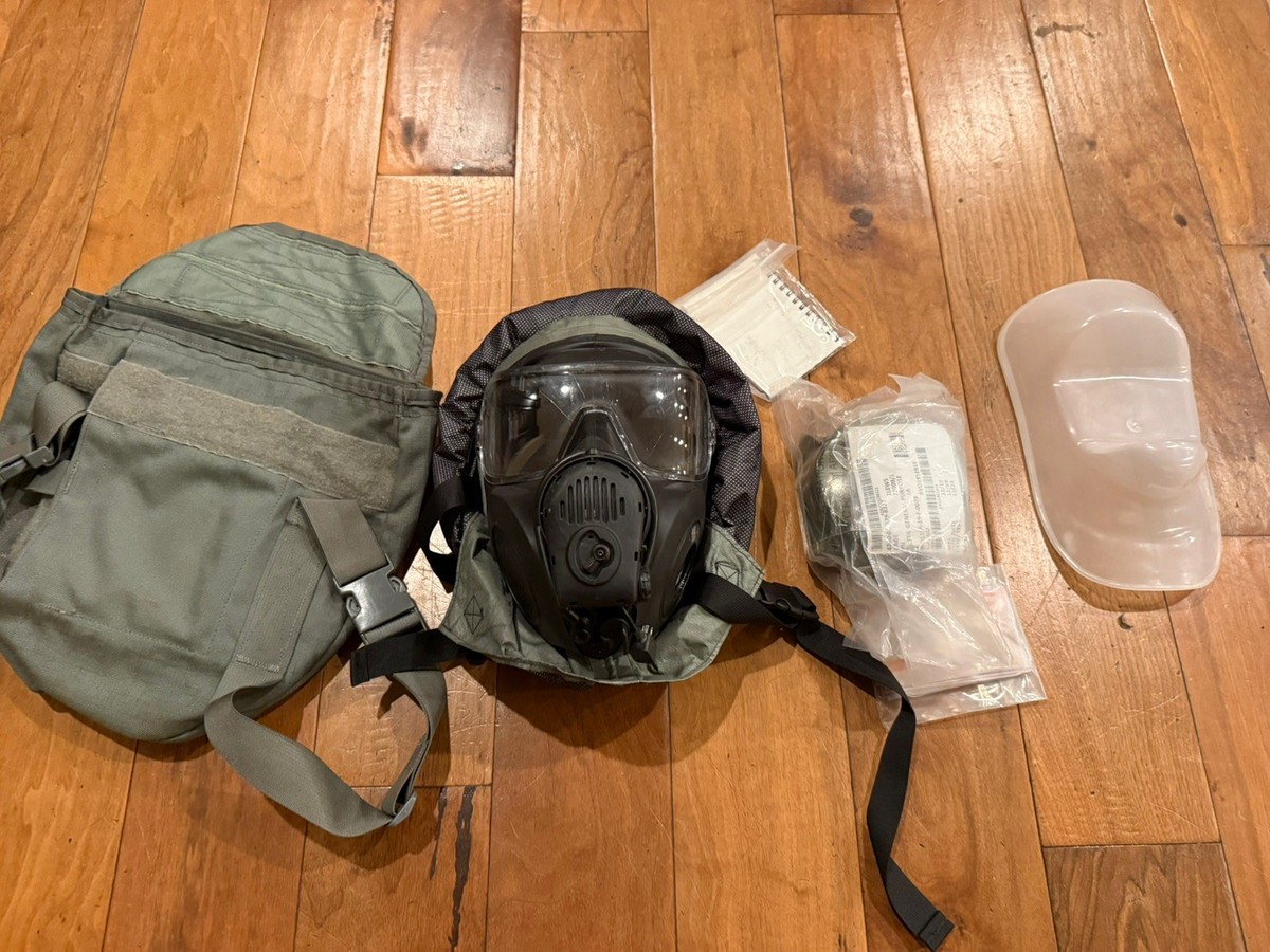 Complete Avon FM53 M53 Gas Mask Air Purifying Respirator SEAL