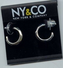 1 PAIR "NY  CO" SILVER FACETED LOOP EARRINGS T191
