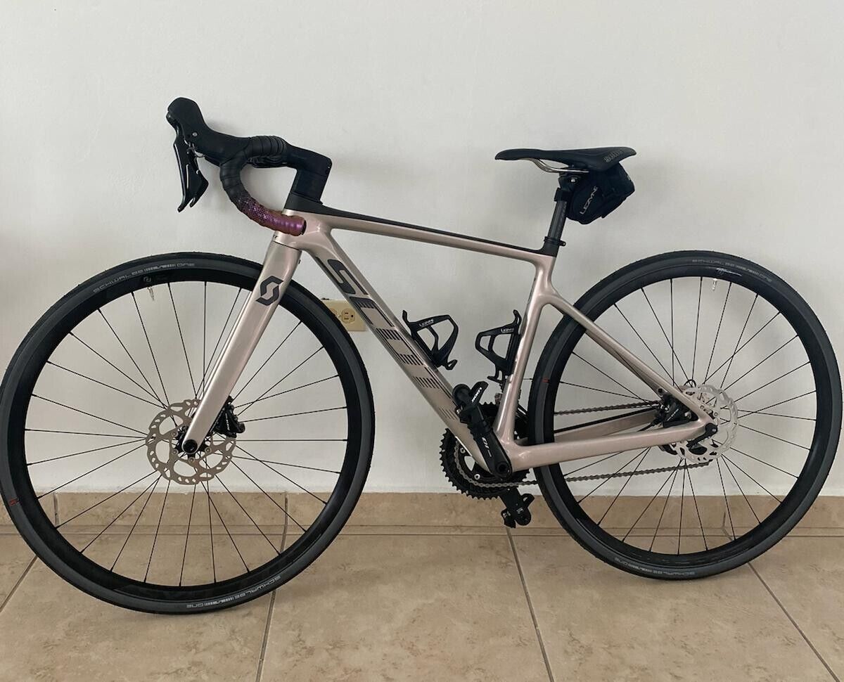 2022 Scott Addict 30 Road Bike prism gray 47cm, 1 owner paid 2022 Scott Addict 30 Road Bike prism gray 47cm, 1 owner paid