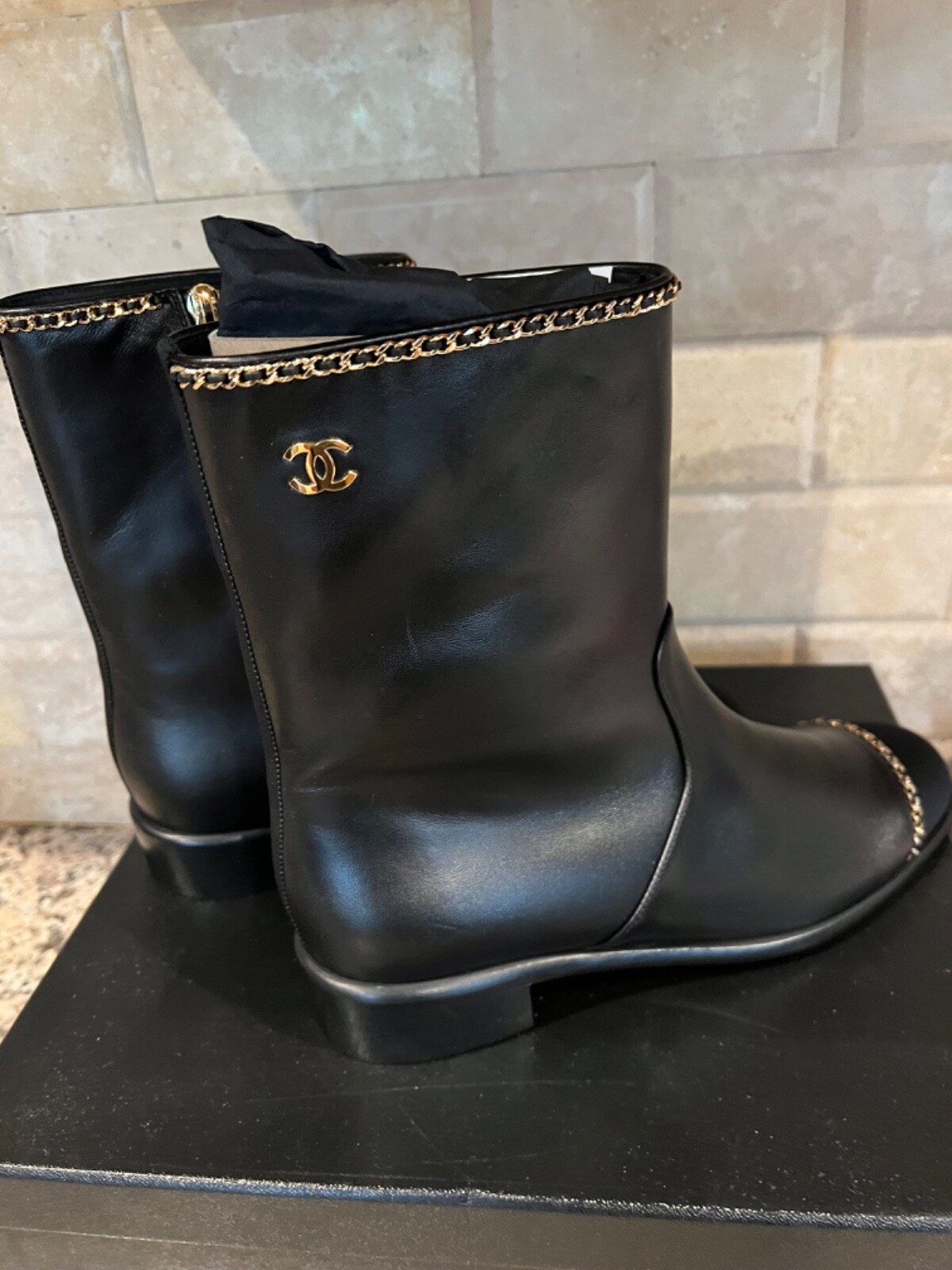 CHANEL CLASSIC 21A NEW TAGS BLACK LAMBSKIN ANKLE BOOTS GOLD CC CHAIN FR38.5 image 8