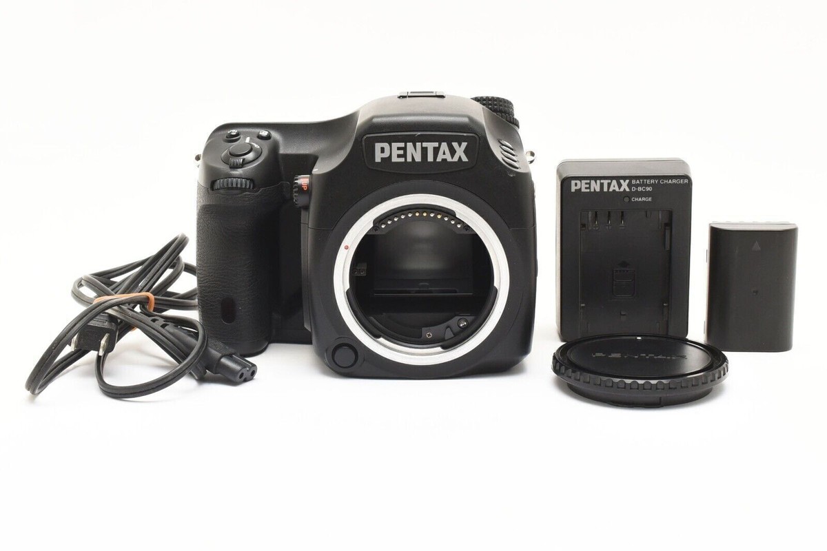PENTAX Pentax 645 645D 40.0MP Digital SLR Camera - Black (Body 