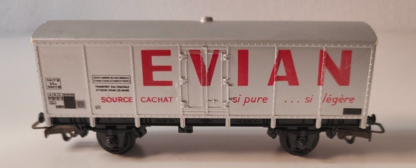 Vagón de mercancías 2 ejes SNCF "Evian-Badoit" Jouef, ref: 625
