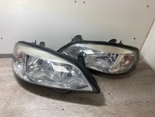 2000 Vauxhall Astra G Passenger Driver Side Front Headlights Pair 2000 Vauxhall Astra G Passenger Driver Side Front Headlights Pair