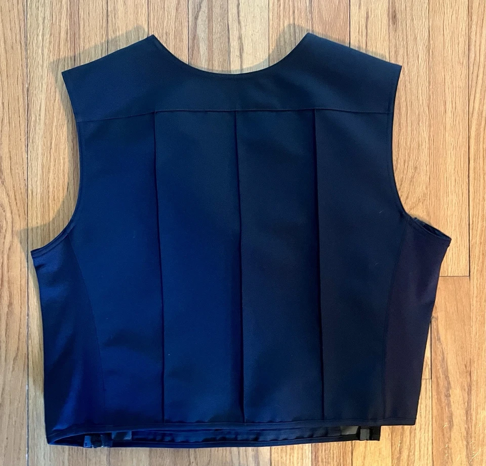 Blauer 8370 Polyester Armor Skin Outer Vest Carrier Dark Navy M/L New With Tags - Image 3 of 4