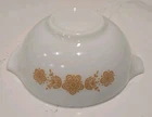 VTG Pyrex White Milkglass Butterfly #443 2-1/2 Qt Cinderella Mixing Nesting Bowl