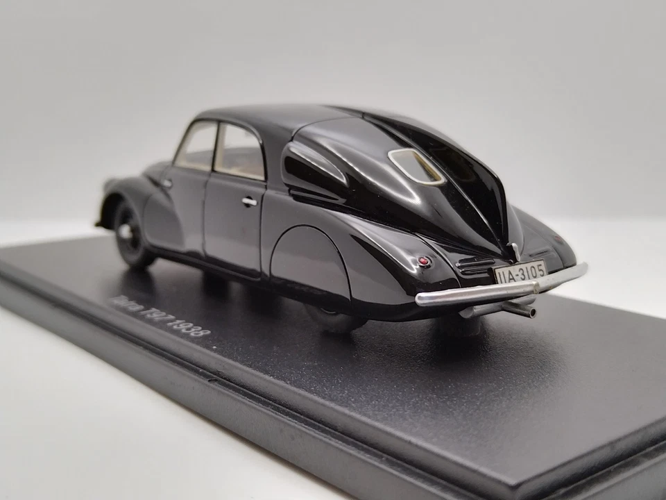 BOS Best Of Show 1/43 Tatra T97 1938。 非常罕见! — 第 4/4 张图片