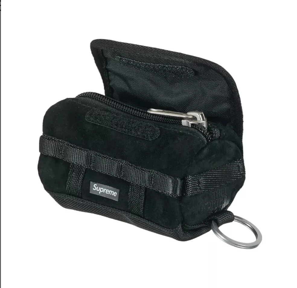 Porte clés Supreme X TNF Mini Duffle en daim noir neuf