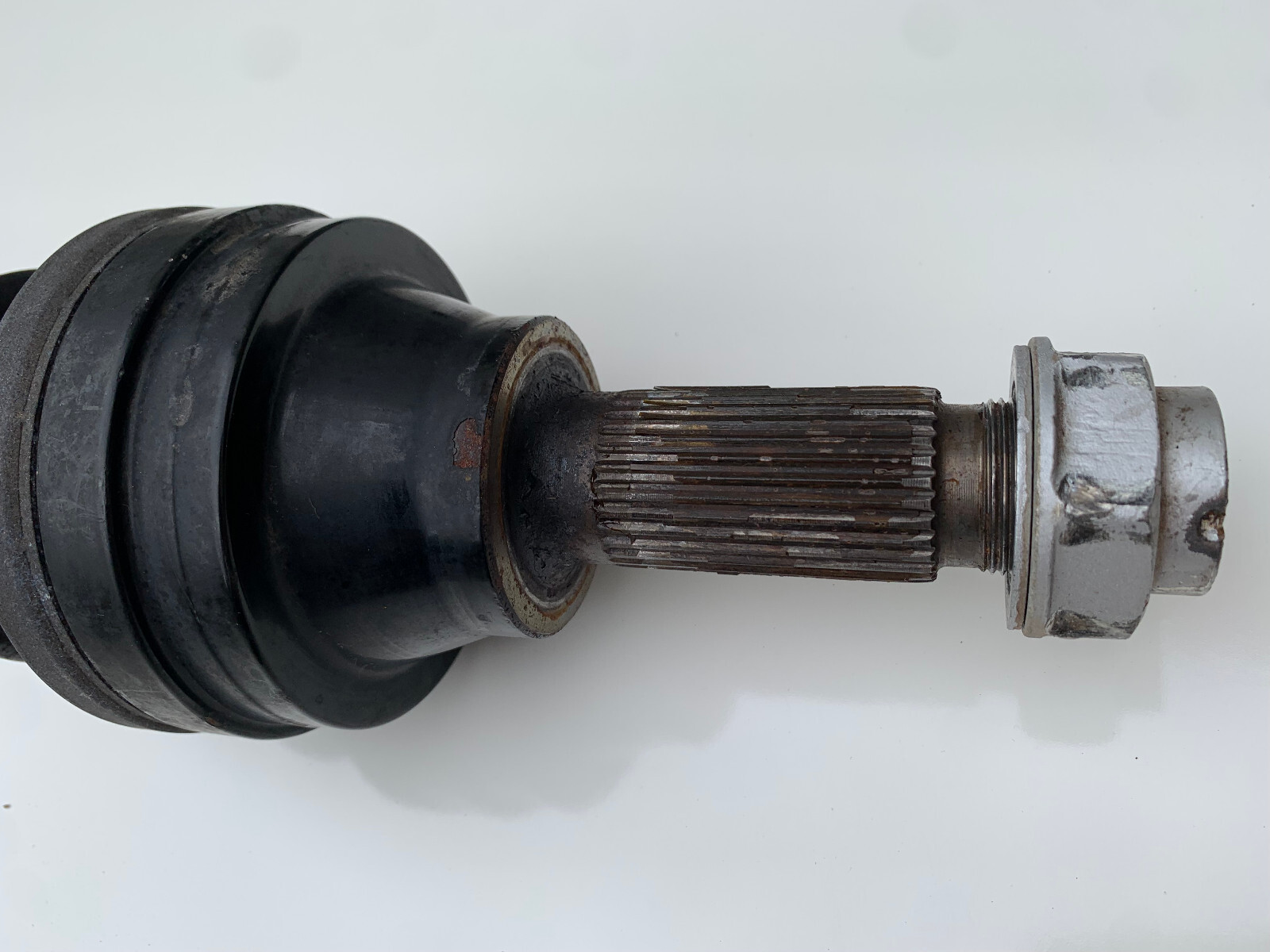 06 MASERATI QUATTROPORTE M139 F1 REAR LEFT ( DRIVER SIDE ) AXLE SHAFT 192746