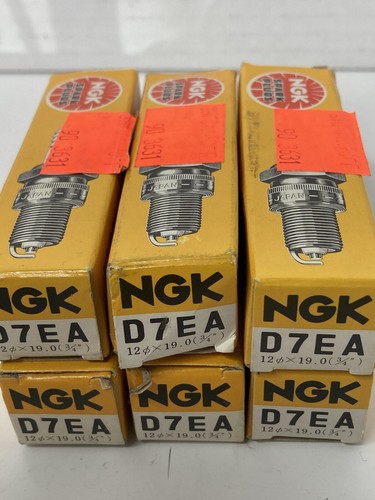 6x Lot NGK Genuine OEM Replacement Spark Plugs D7EA NEW NOS FREE SHIPPING! - Foto 4 di 14