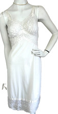 60s Seamprufe Full Slip Size 32, XS Short Lace Trim Nylon USA White EUC