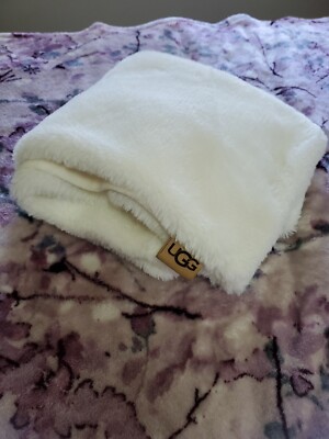Ugg Faux Fur pillow case