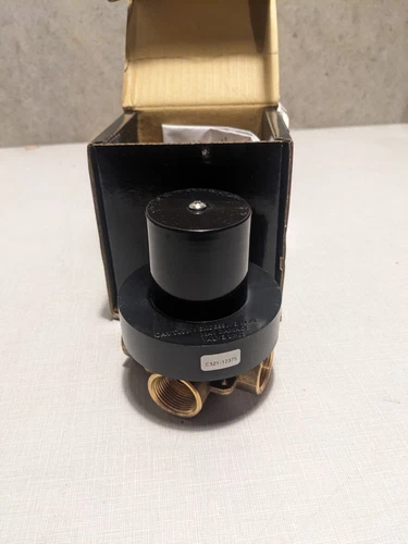 Signature Hardware SH6103 3/4" 6 Way Transfer Valve - Picture 4 of 6