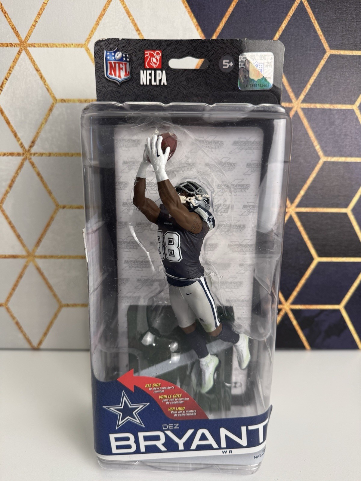 McFarlane Toys NFL 35 Dez Bryant Action Figure