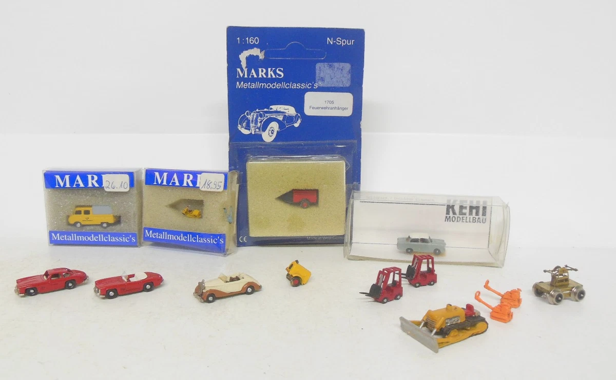 MARKS METALLMODELLCLASSICS FORD 17 m Kombi grün Spur N 1:160 EUR 19,95 MARKS METALLMODELLCLASSICS FORD 17 m Kombi grün Spur N 1:160 EUR 19,95