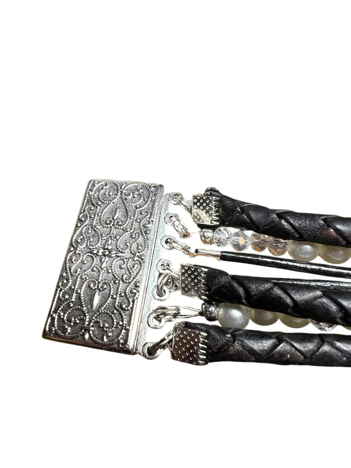 POODLE 胸针手链,胸针可拆卸。 皮革, 珍珠, 水晶, — 第 4/4 张图片