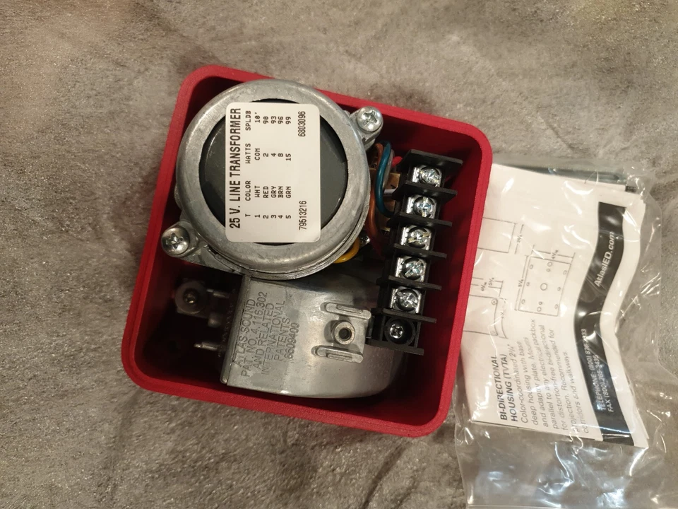 Bocinas Atlas Sound VT-152UCR. Fuerte. NUEVO. Foto 3 de 4