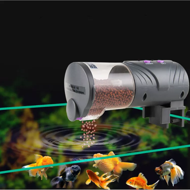 Aquarium top auto feeder