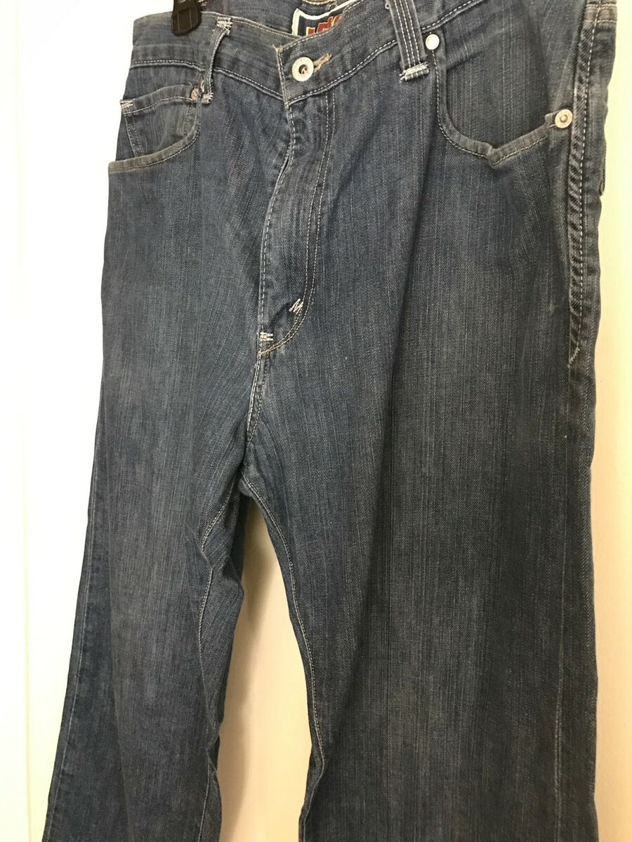 Levis' The Original Jeans - Loose Straight 569 - Size W34 Levis' The Original Jeans - Loose Straight 569 - Size W34