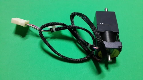 ORIENTAL MOTOR PMM33B-MG20 0.35A QV7, USED