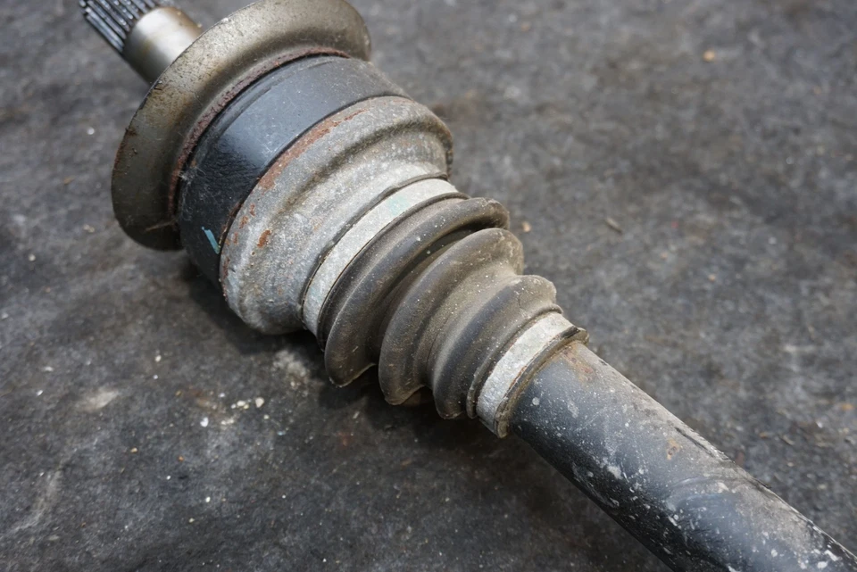 Eje trasero izquierdo o derecho CV 33207568471 33208609838 OEM BMW X5 X6 2007-19 Foto 4 de 4