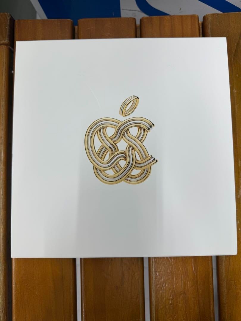 Apple Ginza Store Reopening Commemorative Novelty Set of 3 | eBay