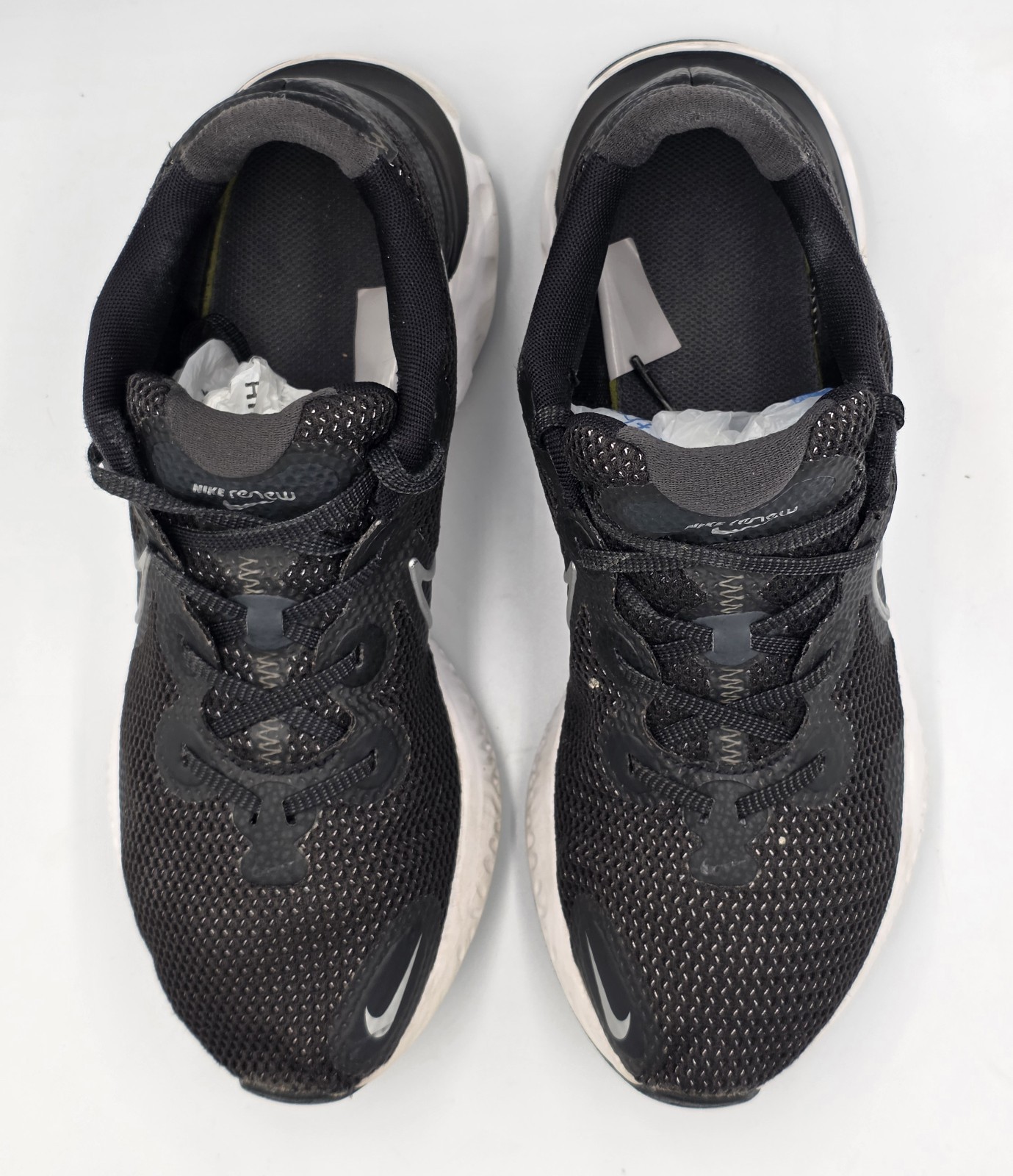 Nike Renew Men’s Size 9.5 Running Black/White Gym Workout Shoes Sneakers  thumbnail 8