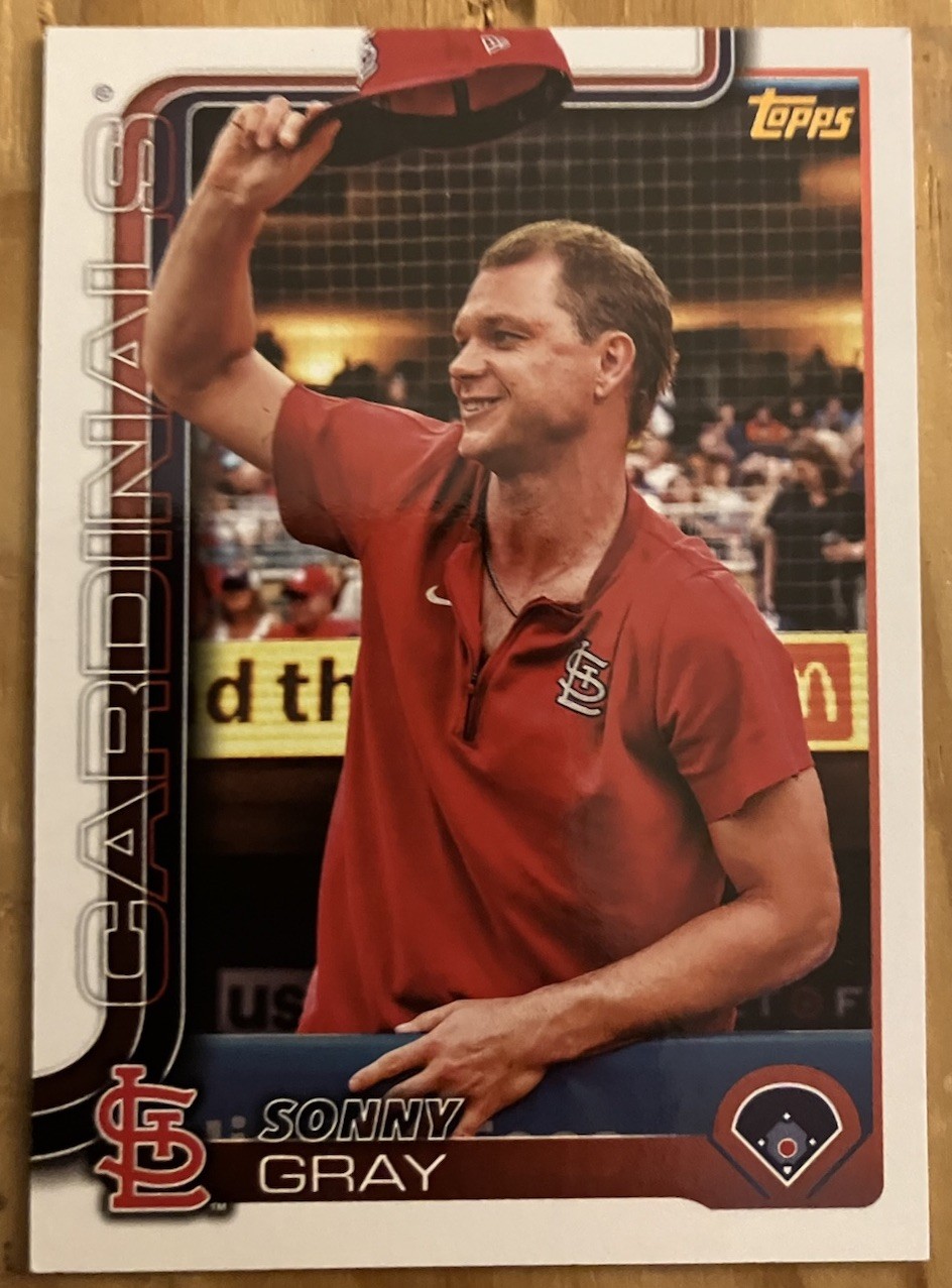 2025 Sonny Gray Topps Ser 1 #306 SSP Golden Mirror Image Variation STL Cardinals