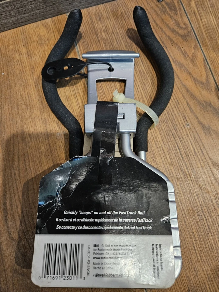 Rubbermaid Fast Track Power Tool Holder - Image 2 of 4