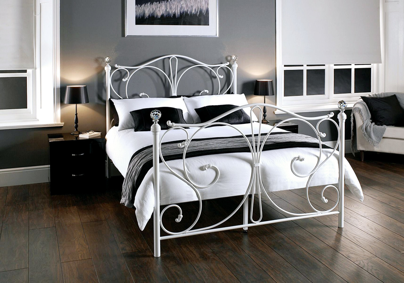 Luxury Metal Bed Frame with Crystal Finials 4ft6 Double Bed