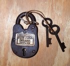 New York Insane Asylum Cast Iron Working Lock With 2 Keys Rusty Antique Finish   — photo 1