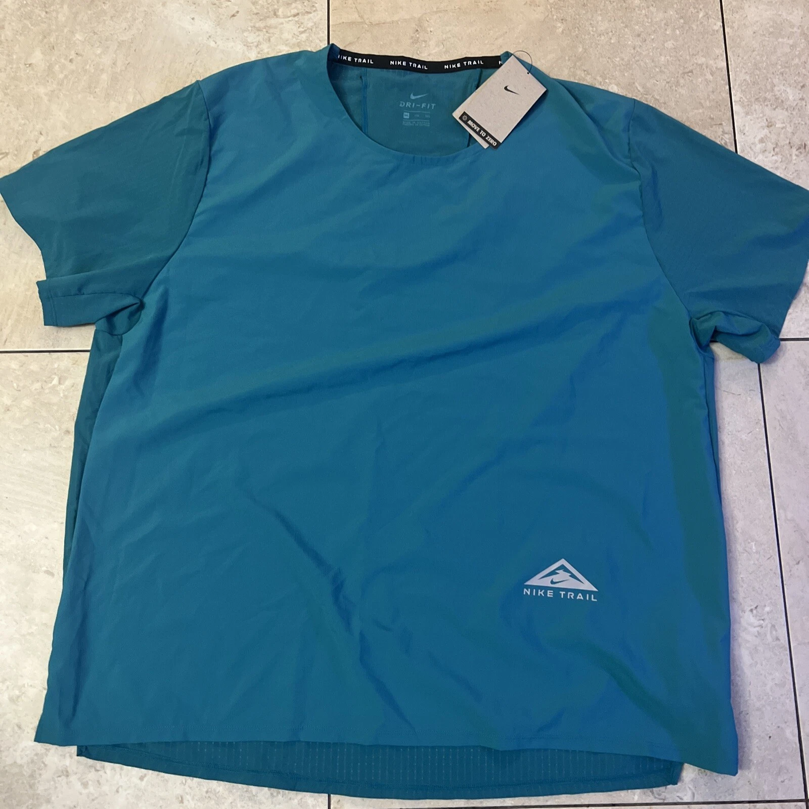 Nike Dri-FIT Rise 365 Trail Running Shirt DN4482-367 Men’s Size 2XL
Opens in a new window or tab