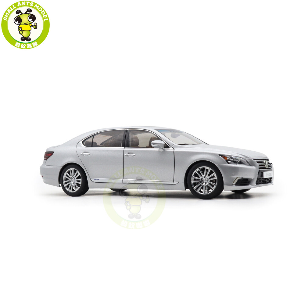 1/18 AUTOart 78841 Lexus LS600hL Sonic Silver Diecast Model Car | eBay