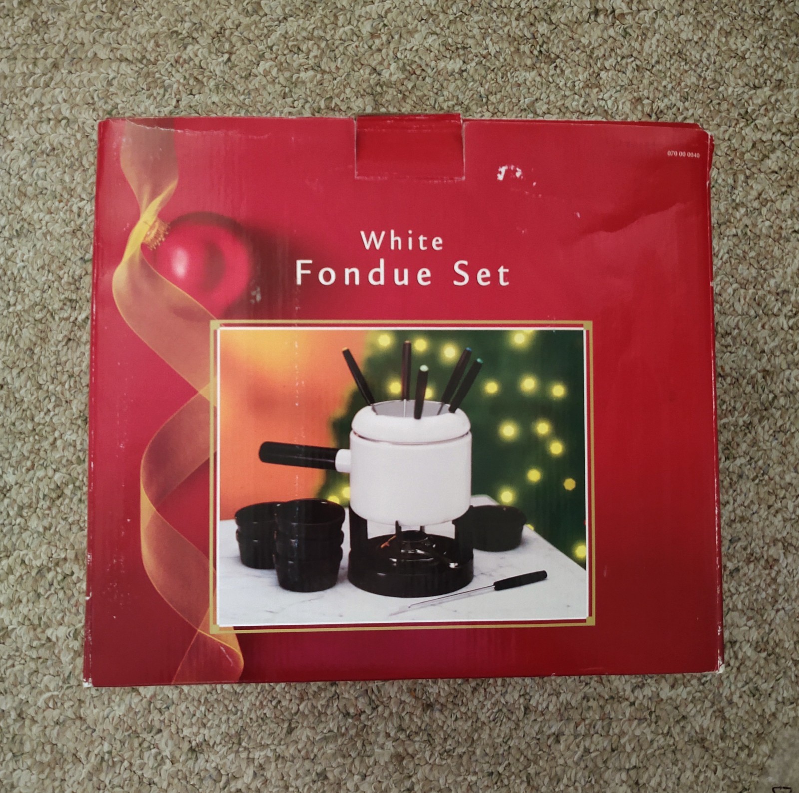 Vintage - White Fondue Set - Fondue Pot & Stand,  12 Forks & 6 Sauce Dishes