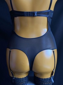 Ann Summers KARMEN Underwired Suspender Body Black Embroidered Mesh, 12-14 D-DD