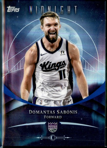 Domantas Sabonis – 2025-26 Topps Midnight Basketball · Base Cards #38 Domantas Sabonis
