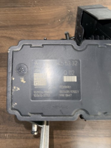 2008-11 Mercedes C300 C350 W204 ABS Anti Lock Pump Brake Module OEM A2045455332 - Picture 2 of 10