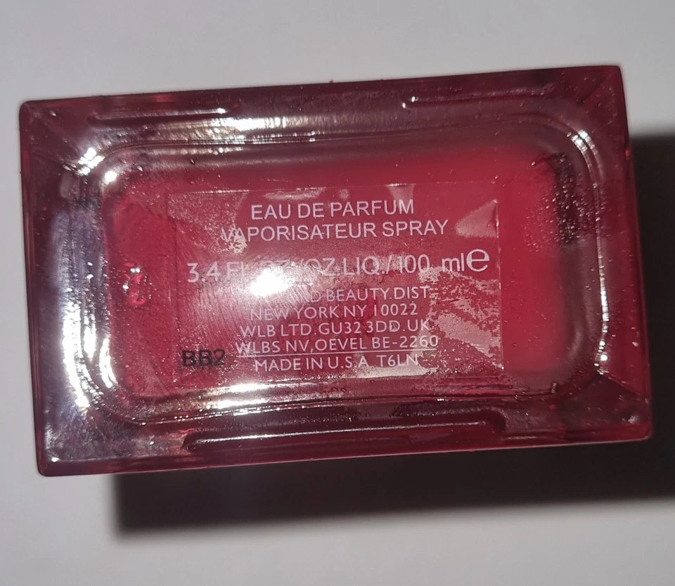 Tom Ford Electric Cherry - Photo 3/3