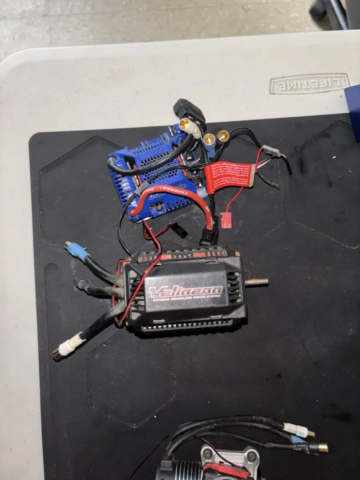 TRAXXAS X-MAXX VELINEONVXL-8S BRUSHLESS ESC + 1200XL MOTOR COMBO MONSTER w/ fan - Image 2 of 3