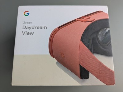 Google Daydream View VR CORAL G014A with Remote Controller D9SCA GA00212-US VGC