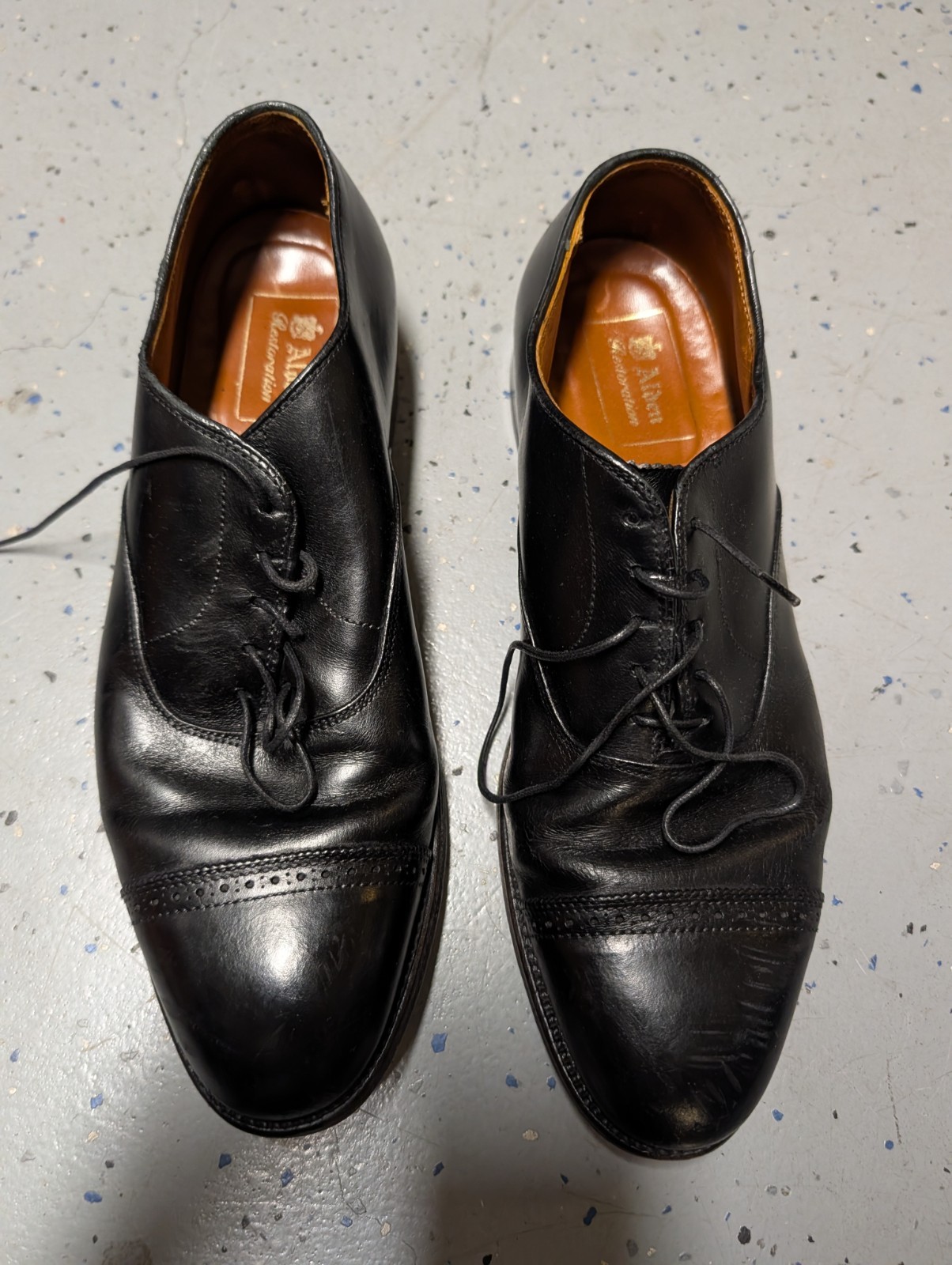 Alden 901 Black Calfskin Perforated Straight Tip Bal