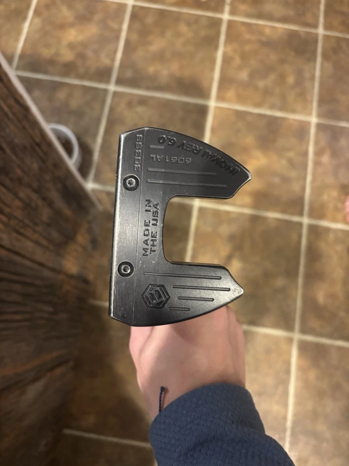 Putter para zurdos Bettinardi Inovai Rev 6.0 con cubierta Tour 34 pulgadas Foto 3 de 4